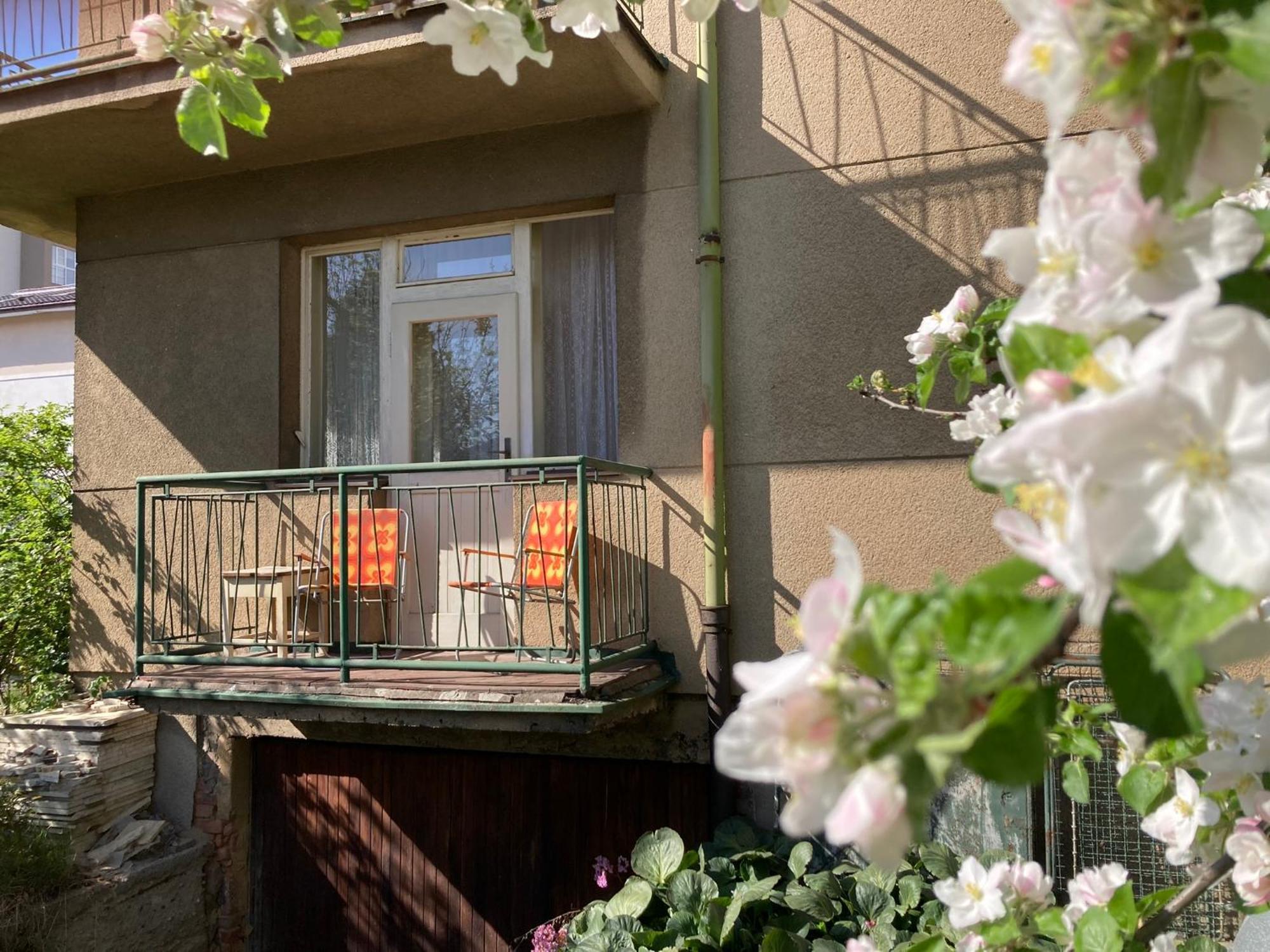 Spacious Apartment - Free Parking! Praha Bagian luar foto
